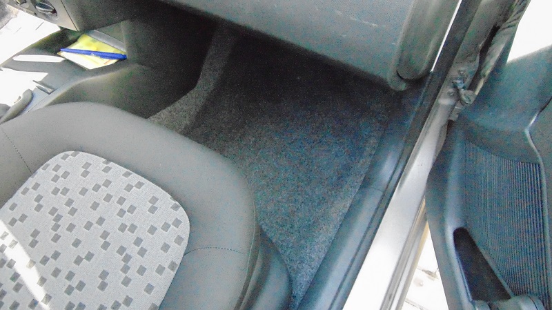ČISTENIE INTERIÉRU ŠKODA FABIA